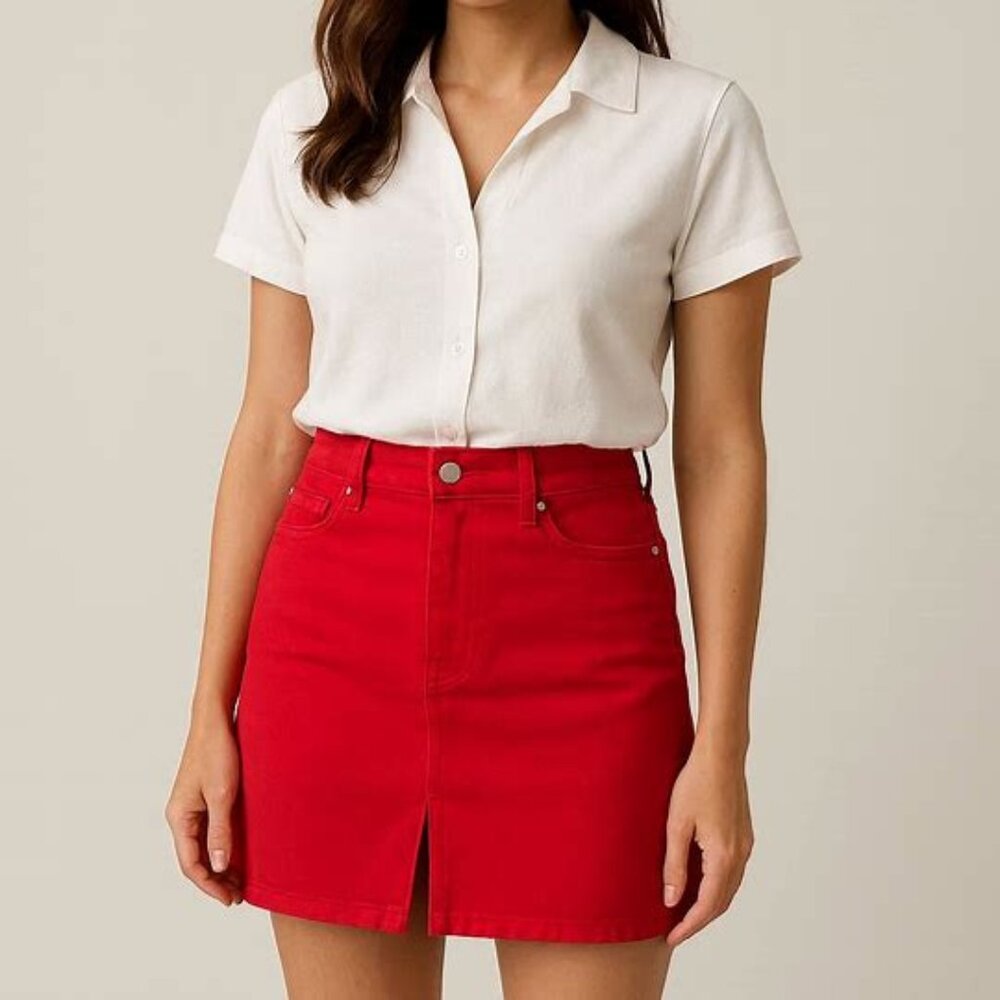 Apple Red A-Line Denim Mini Skirt with Front Pleat by 1955 Vintage size 11